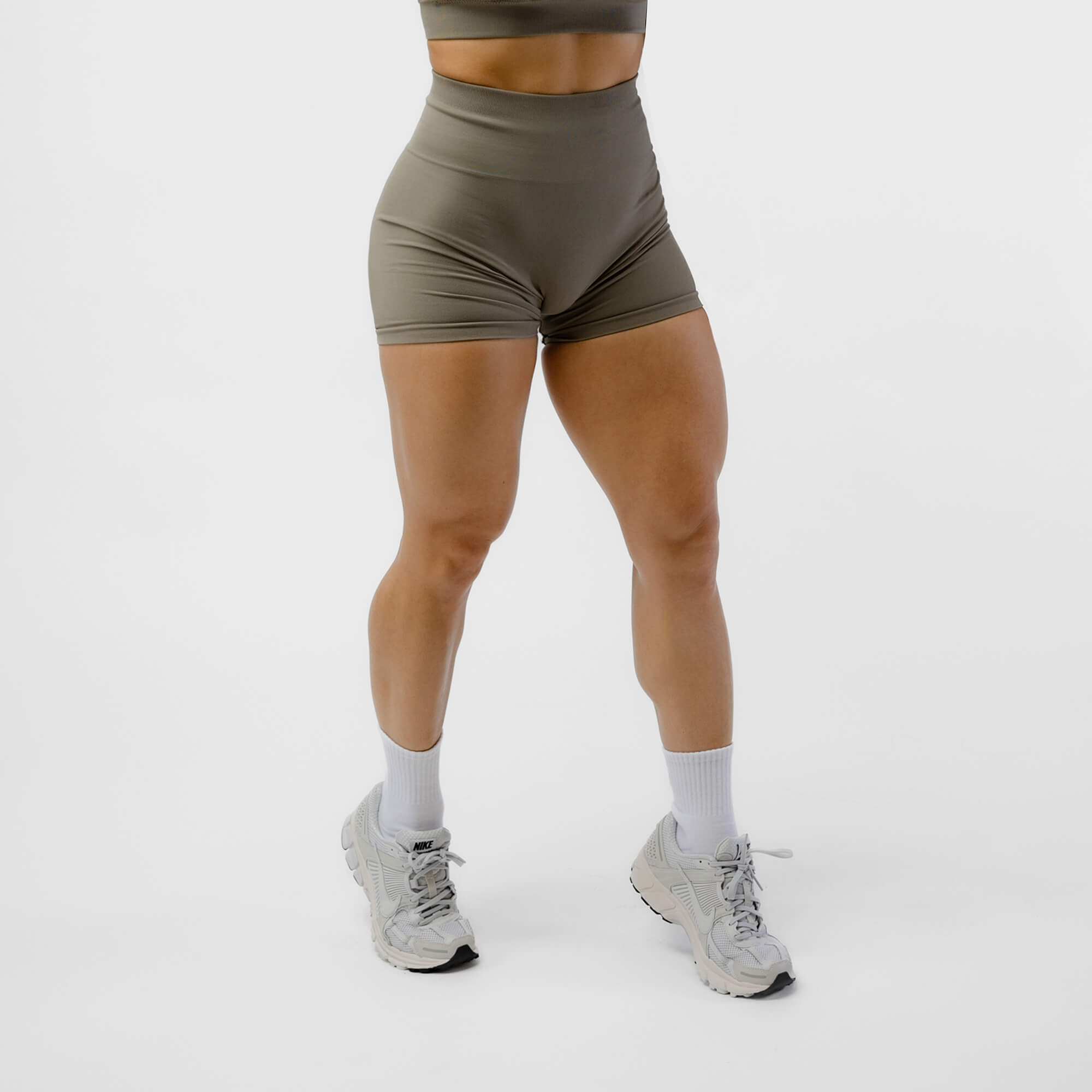 Halo Shorts - Deep Taupe